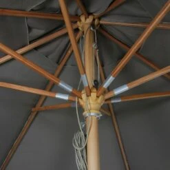 Brafab Reggio Sonnenschirm Ø300 Cm, Taupe -Hay || Brafab || FIAM Verkaufsgeschäft brafab reggio holzsonnenschirm 3m 6