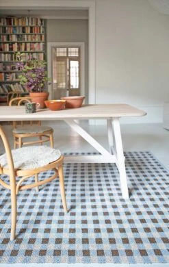 Poppy Teppich Blau/Braun, 170x250 Cm 8 Poppy Teppich Blau/Braun, 170x250 Cm -Hay || Brafab || FIAM Verkaufsgeschäft brita sweden poppy rug 6