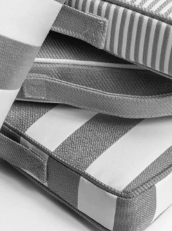 Narrow Stripe Bootskissen 40x45 Cm, Grau -Hay || Brafab || FIAM Verkaufsgeschäft diyti narrow stripe boat cushion 40x45 cm 6