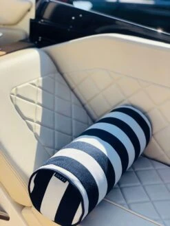 Wide Stripe Kissen 17x45 Cm, Marineblau -Hay || Brafab || FIAM Verkaufsgeschäft diyti wide stripe cushion 17x45 cm 4