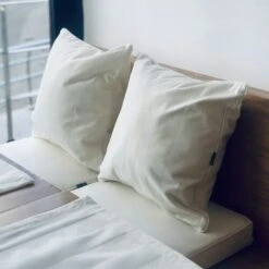 Wide Stripe Kissen 45x45 Cm, Weiß -Hay || Brafab || FIAM Verkaufsgeschäft diyti wide stripe cushion 45x45 cm 8