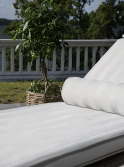 Wide Stripe Sonnenbankkissen 60x186 Cm, Weiß -Hay || Brafab || FIAM Verkaufsgeschäft diyti wide stripe sunbed cushion 60x186 cm 7