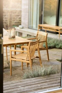 M10- Together- Garden Bench Without Backrest Bank, Drei Sitzplätze Teak 9 M10- Together- Garden Bench Without Backrest Bank, Drei Sitzplätze Teak -Hay || Brafab || FIAM Verkaufsgeschäft fdb mbler bank im freien nutzbar teak 0