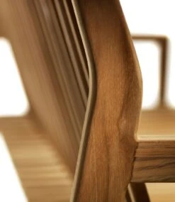 M12 Bank Mit Rückenlehne Im Freien Nutzbar 2-Sitzer, Teakholz -Hay || Brafab || FIAM Verkaufsgeschäft fdb mbler m12 sammen bench 2 seater with back outdoor teak 4