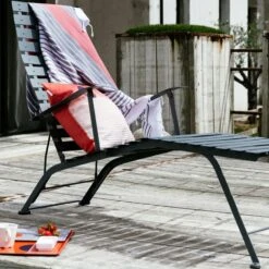 Bistro Chaise Longue, Honey -Hay || Brafab || FIAM Verkaufsgeschäft fermob bistro chaise longue honey 4