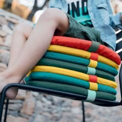 Color Mix Sitzkissen, 41x38/ Safari Green 7 Color Mix Sitzkissen, 41x38/ Safari Green -Hay || Brafab || FIAM Verkaufsgeschäft fermob color mix sitzkissen 41x38 cm 3