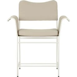 Gubi Tropique Esszimmerstuhl, Classic White Semi Matt / Leslie 06