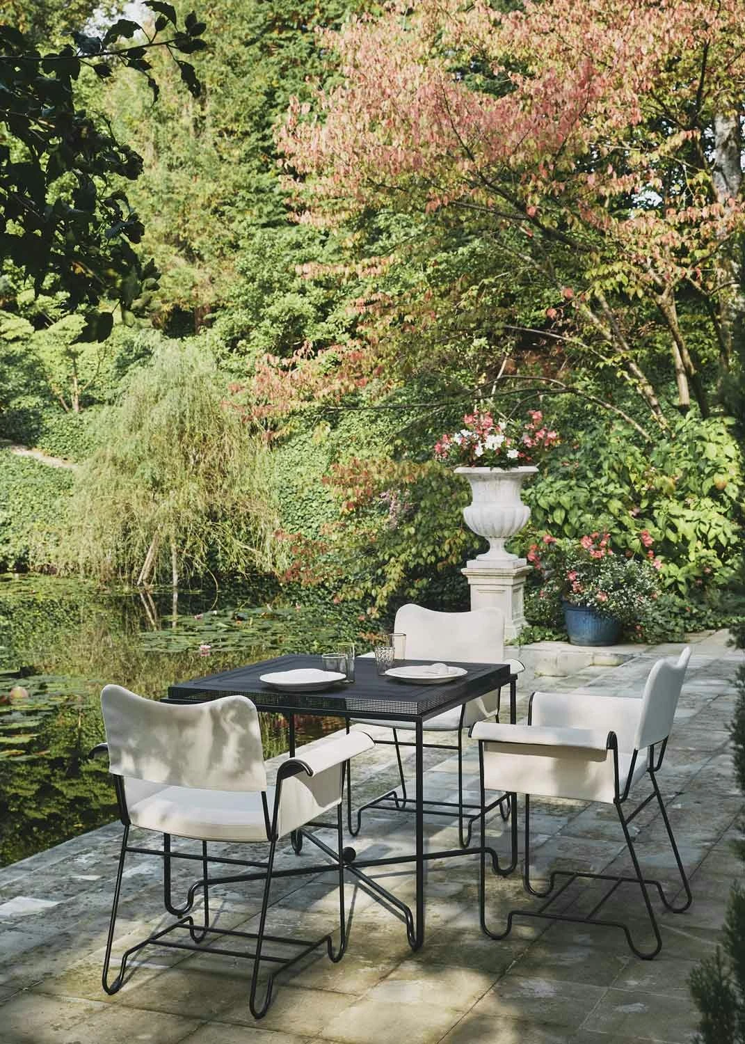 Gubi Tropique Esstisch 90x90 Cm, Schwarz 6 Gubi Tropique Esstisch 90x90 Cm, Schwarz – Bild 4