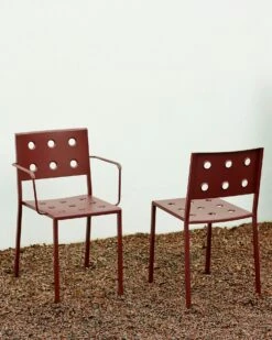 Hay Balcony Lehnstuhl, Iron Red 8 Hay Balcony Lehnstuhl, Iron Red -Hay || Brafab || FIAM Verkaufsgeschäft hay balcony dining armchair anthracite 4