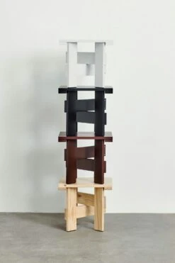 Hay Crate Niedriger Tisch, Weiß -Hay || Brafab || FIAM Verkaufsgeschäft hay crate low table l45 x w45 x h40 pinewood 17