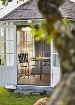 Sandhamn Tisch Ø100 Cm, Schwarz/Orkangrau -Hay || Brafab || FIAM Verkaufsgeschäft hillerstorp sandhamn bord 100 cm fallbart stal vit 8