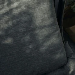 House Doctor Fine Kissen Wasserabweisend Militärgrün, 45x45 Cm -Hay || Brafab || FIAM Verkaufsgeschäft house doctor pillow with padding fine army green 13