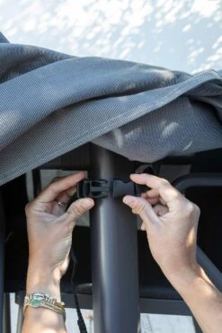 Lafuma Oron Möbelabdeckung Anthrazit, L 11 Lafuma Oron Möbelabdeckung Anthrazit, L -Hay || Brafab || FIAM Verkaufsgeschäft lafuma table protection cover oron l 5