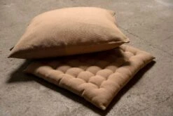 Pepper Sitzkissen 40x40 Cm, Creamy Beige -Hay || Brafab || FIAM Verkaufsgeschäft linum pepper sitzkissen 40x40 cm 29 4