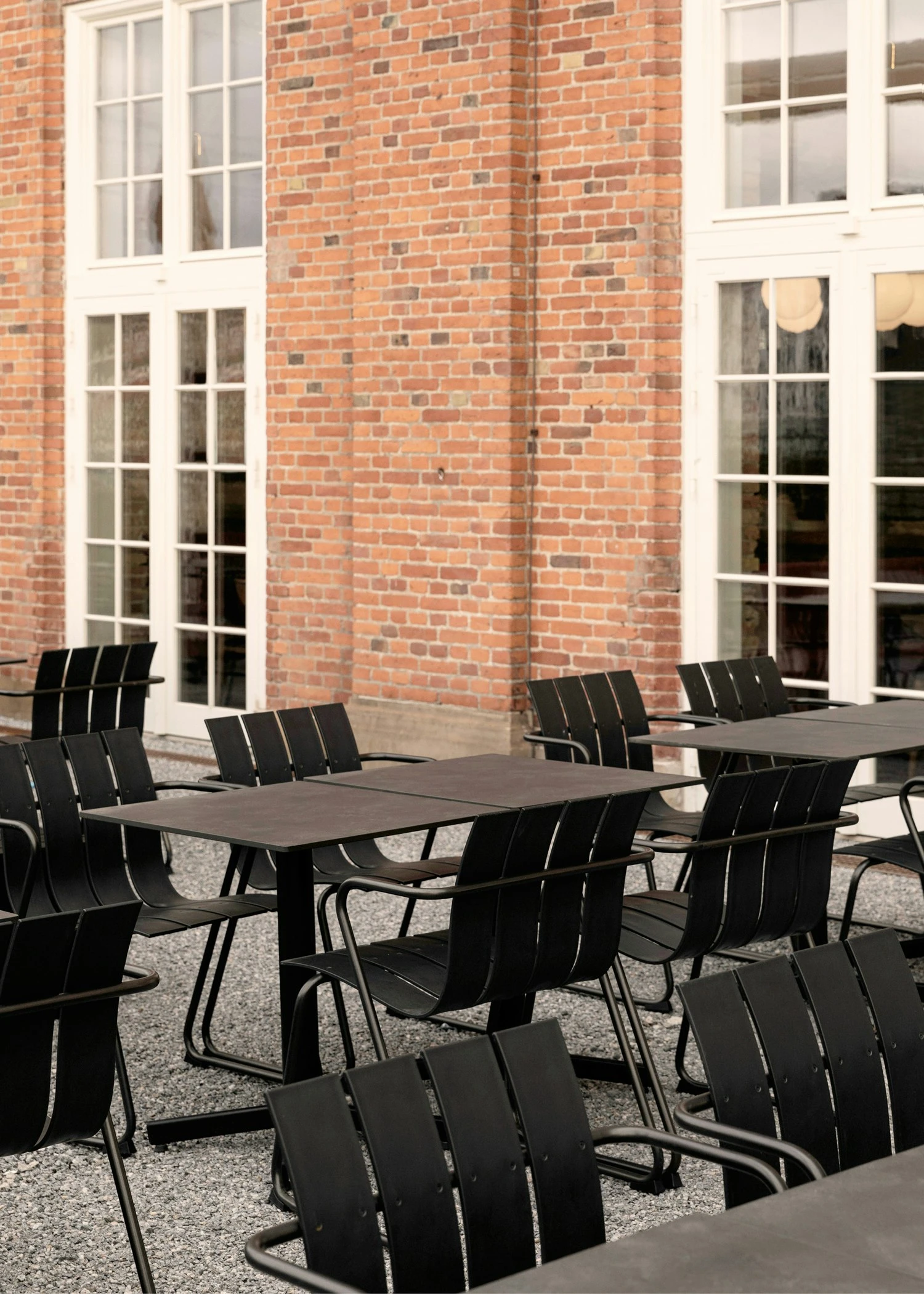 Mater Ocean Stuhl, Schwarz 5 Mater Ocean Stuhl, Schwarz – Bild 3