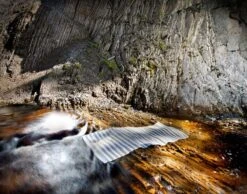 Duo Matte 85x160 Cm, Black/Vanilla 8 Duo Matte 85x160 Cm, Black/Vanilla -Hay || Brafab || FIAM Verkaufsgeschäft pappelina duo matte 85x260 cm black vanilla 2